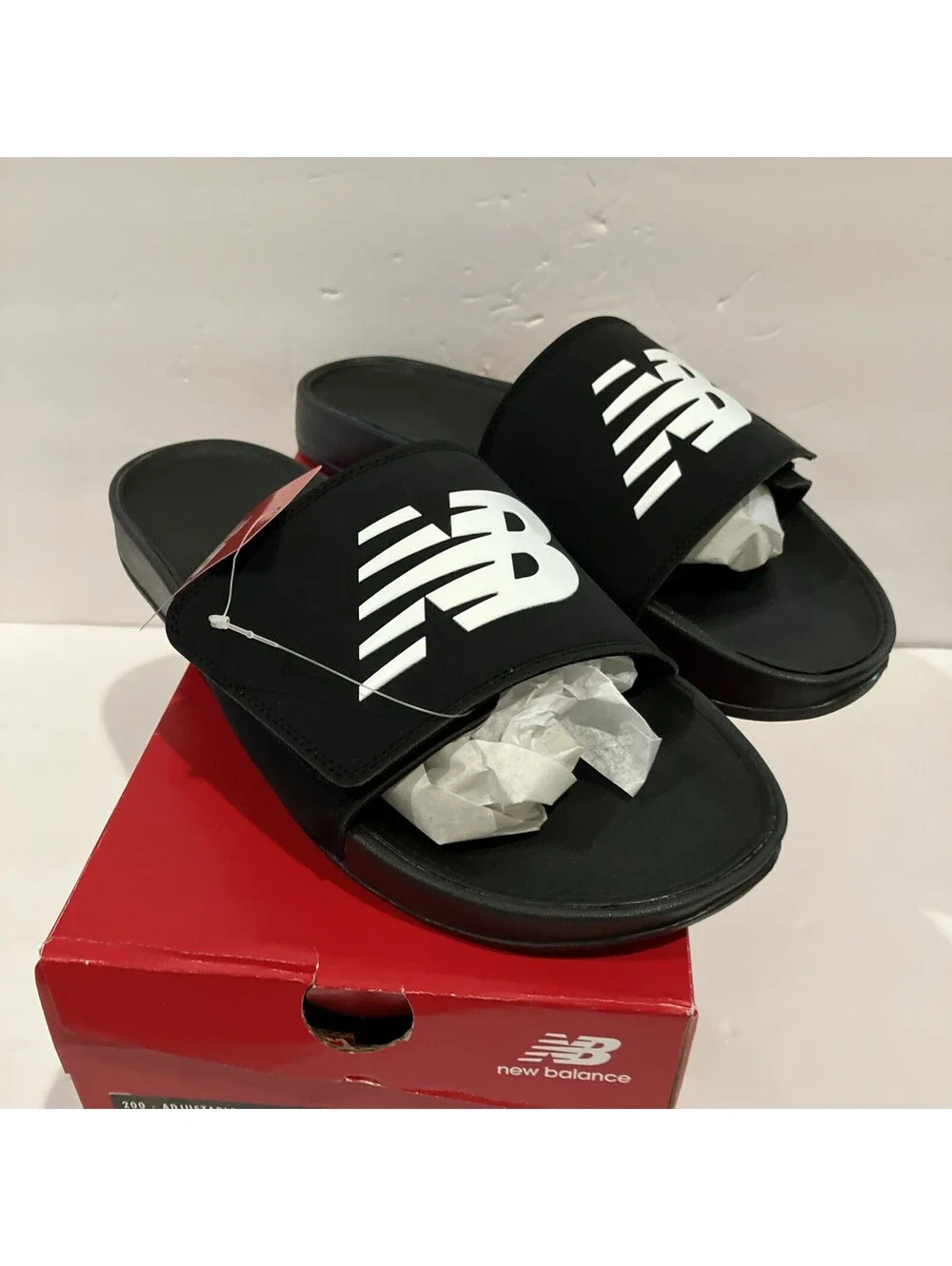 New Balance Fuel Cell Slide Men's Size  13 D Black White Recovery Sandals NEW